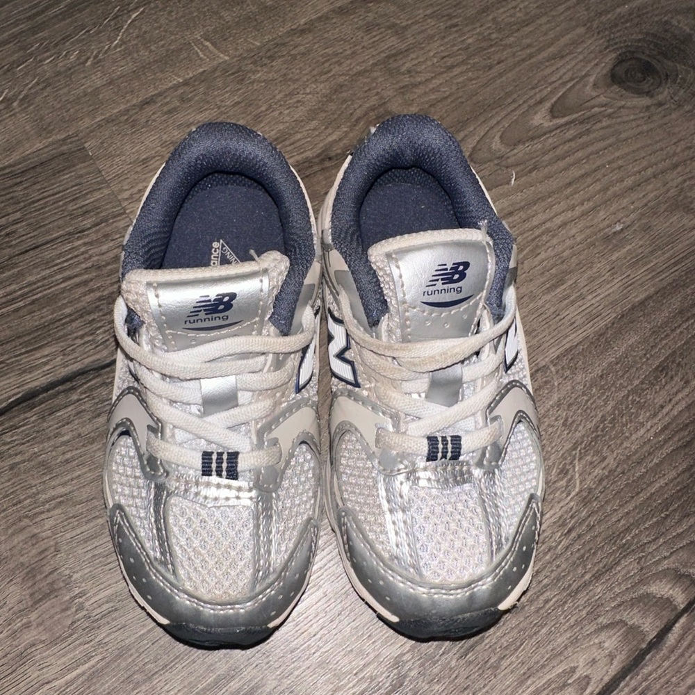 New Balance Kids' Silver and Gray Sneakers